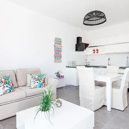 Brand New 1bd Apt W/ Pool Access Close To The Beach Lägenhet *